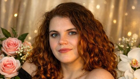 Discover AmeliaStorm VIP show