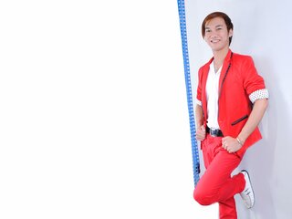 Discover AndyTan VIP show
