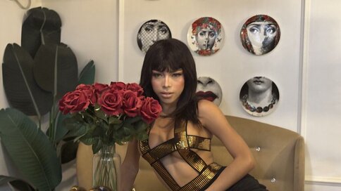 Discover ElizatbethCaroli VIP show