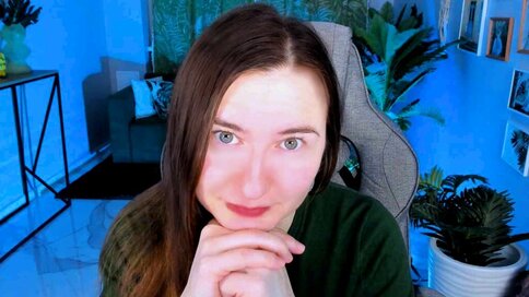 Discover GloriaDragons VIP show