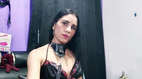 Discover IsabelaForum VIP show