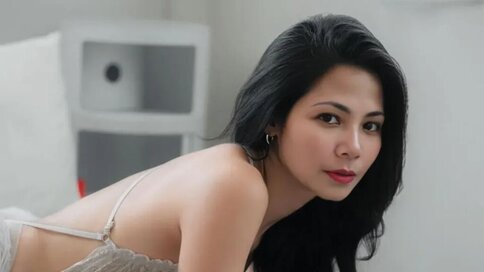 Discover JadeScarlette VIP show