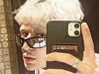 Discover JustinPayne VIP show