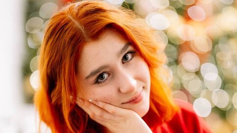 Discover KathyrnFerber VIP show