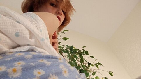 Discover KayleighMontell VIP show