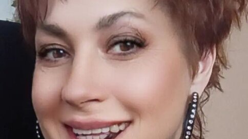 Discover LioraWeiss VIP show