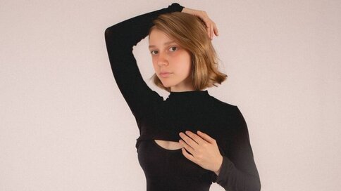 Discover LouBelle VIP show