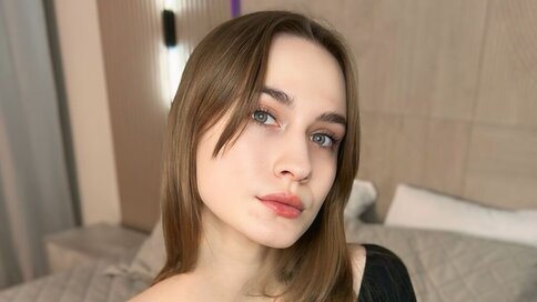 Discover MabelRix VIP show