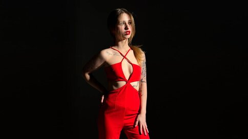 Discover MaryTores VIP show
