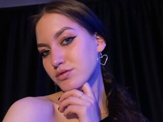 Discover MelissaFeyx VIP show