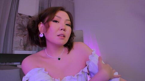 Discover NancyWangg VIP show