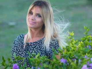 Discover SashaLight VIP show