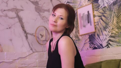 Discover ZoeTraviss VIP show